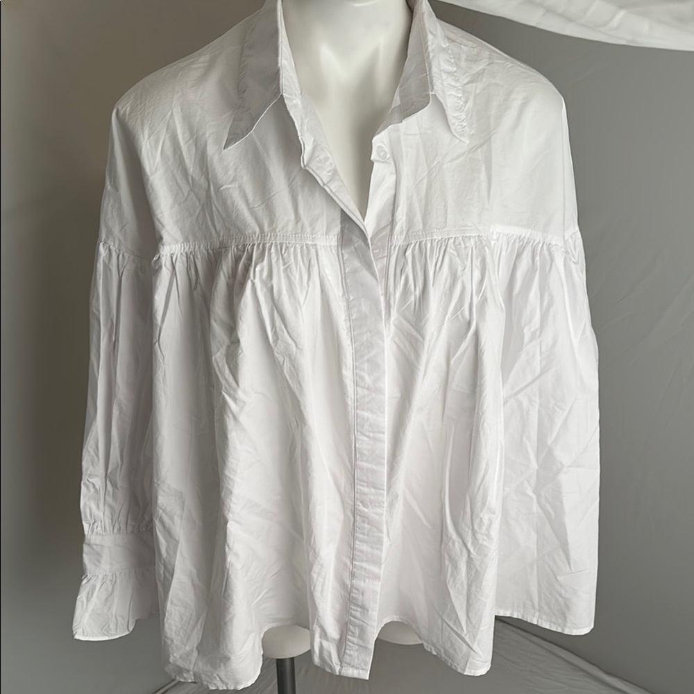 SensUniq white ruffle button down blouse